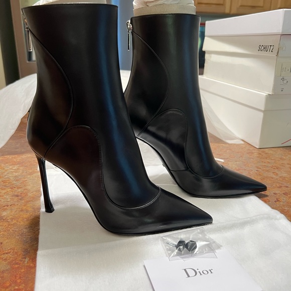 NWT Christian Dior boots - Picture 2 of 5